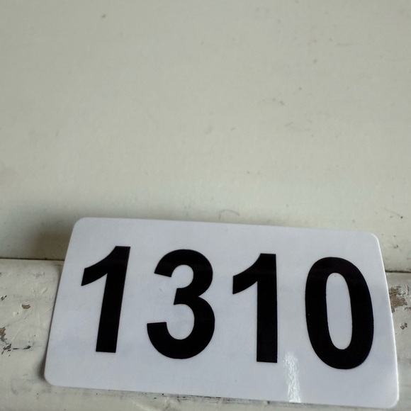 Hollister men’s stretch Plaid Button-Down Shirt - Red and Blue Size M - Picture 9 of 9